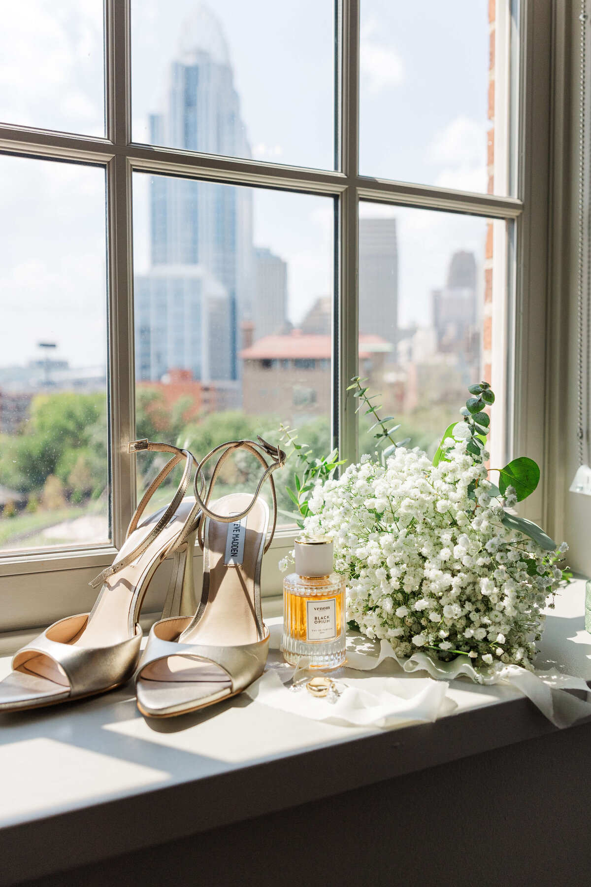 lytle-park-hotel-wedding (26)