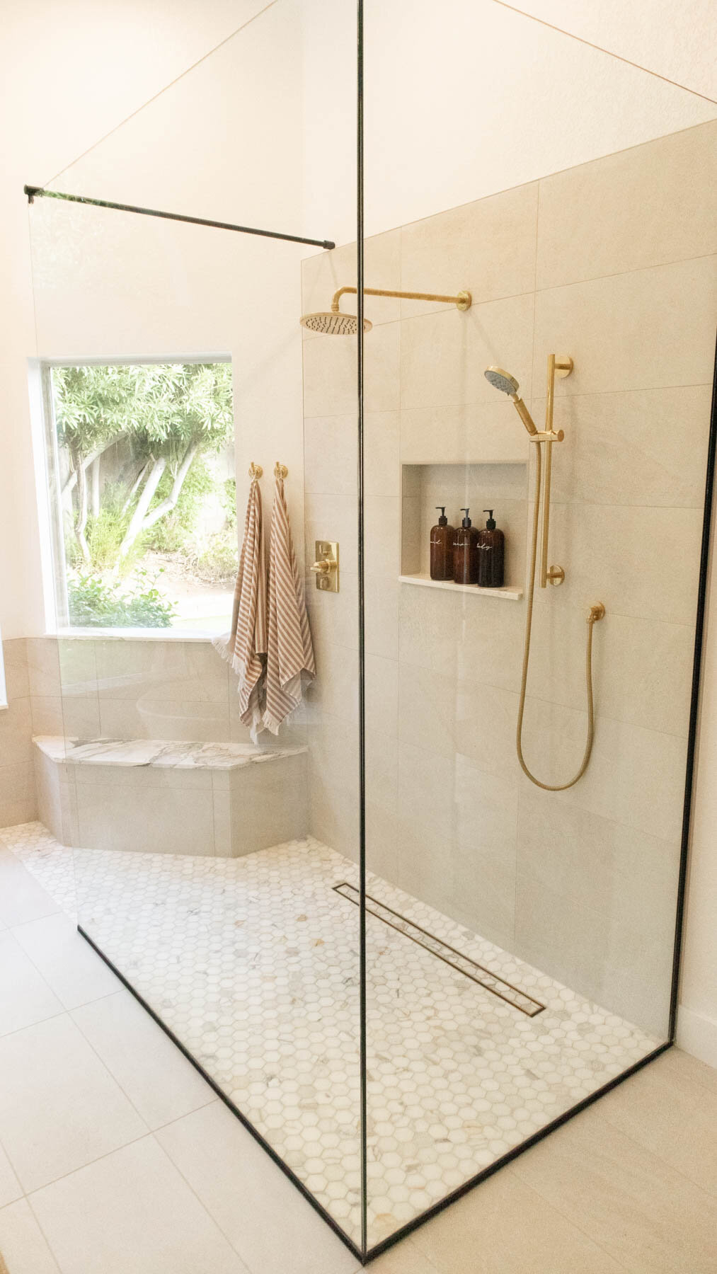 Girlboss-Designer-Interior-Design-Website-Templateq-086