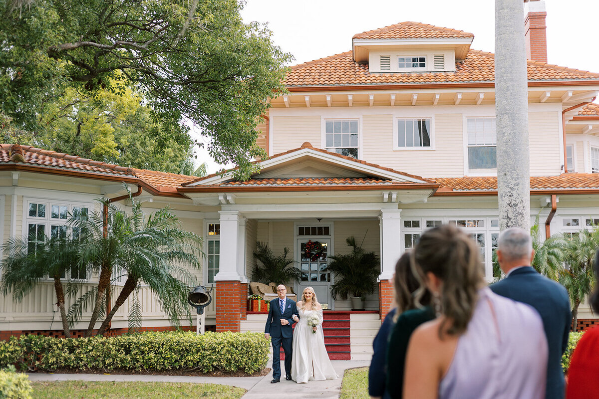 miranda-rose-photo-palmetto-bed-and-breakfast-florida-elopement-chantilly-chic-celebrations-3