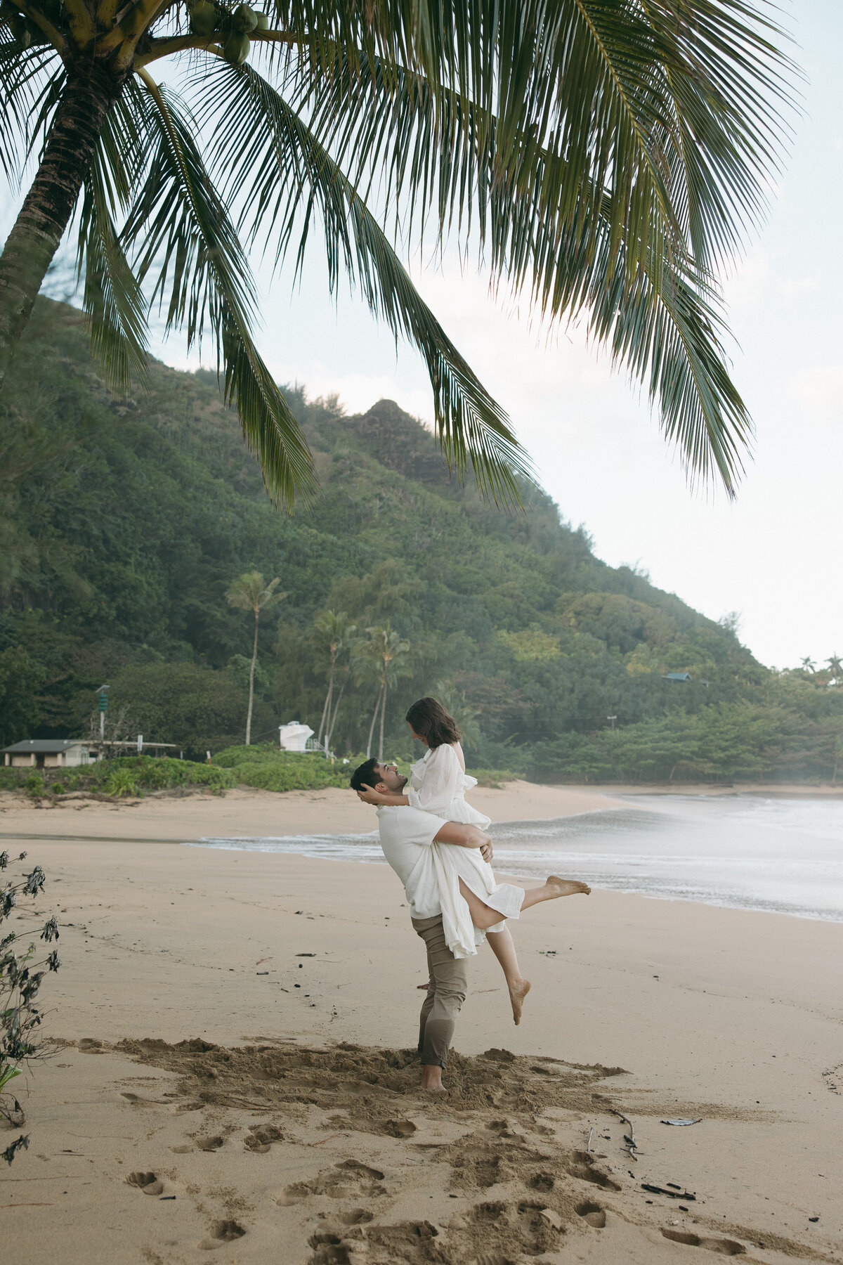 Hawaii elopement / kauai hawaii elopement / hawaii destination wedding / Sophia photo co / north shore hawaii elopement / white dress for beach photos / vow renewal in hawaii / vow renewal kauai / kauai wedding photographer / big island wedding photographer / maui wedding photographer / elopement wedding photographer / Duluth Minnesota wedding photographer