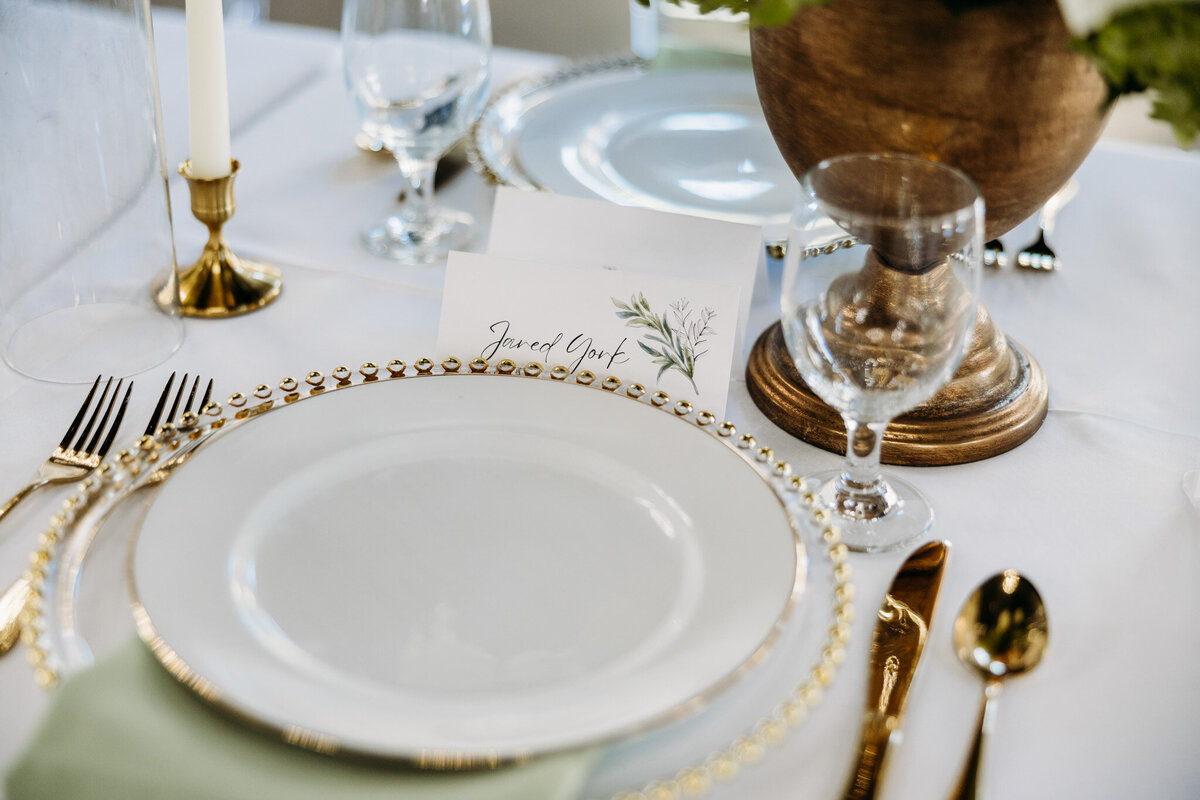 013_LegendAndLaceStudios_Tracy_Wedding_Preview