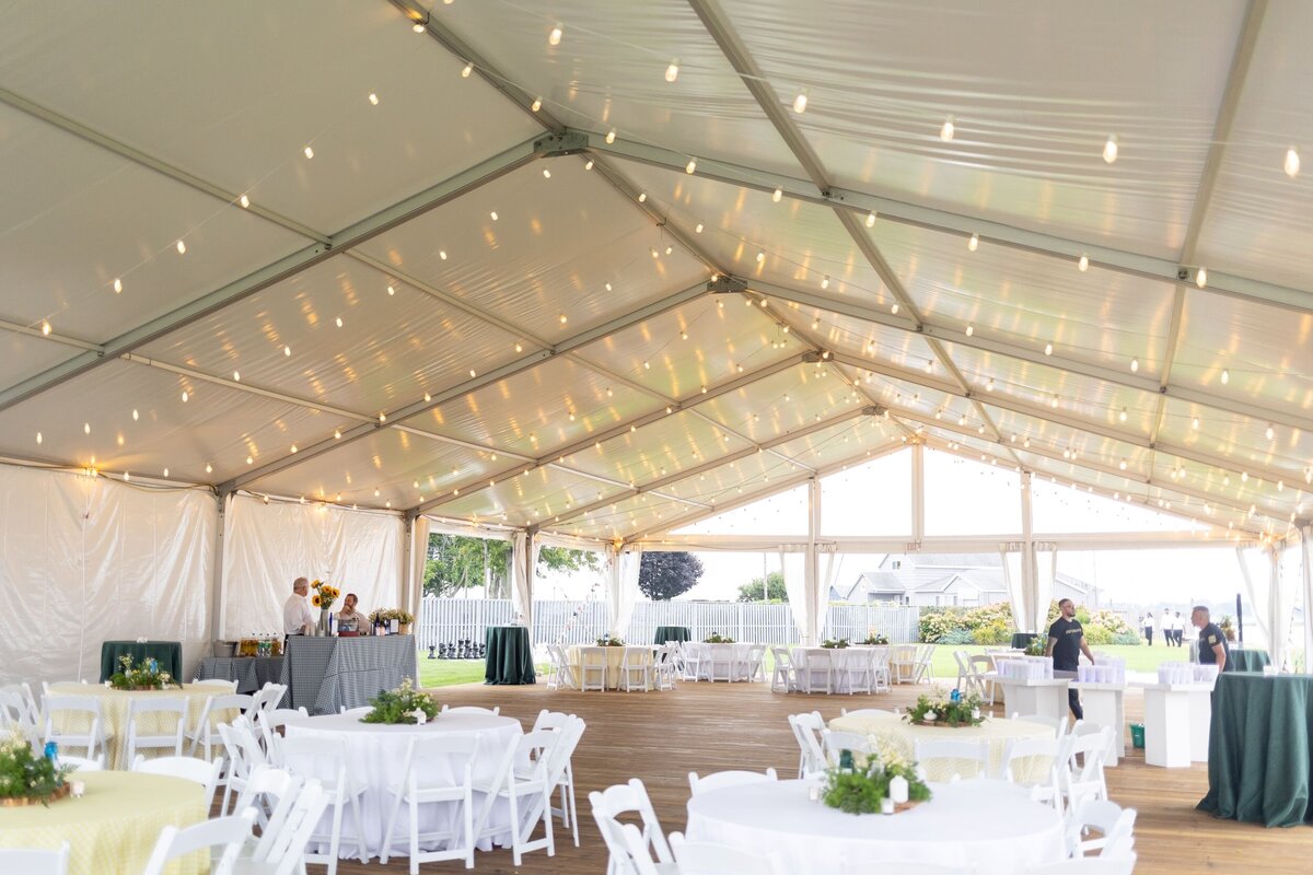 the-point-at-norwalk-cove-tent-venue-ct