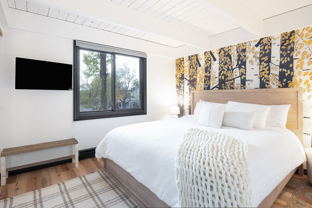 901 E Hyman Avenue #4 (6)