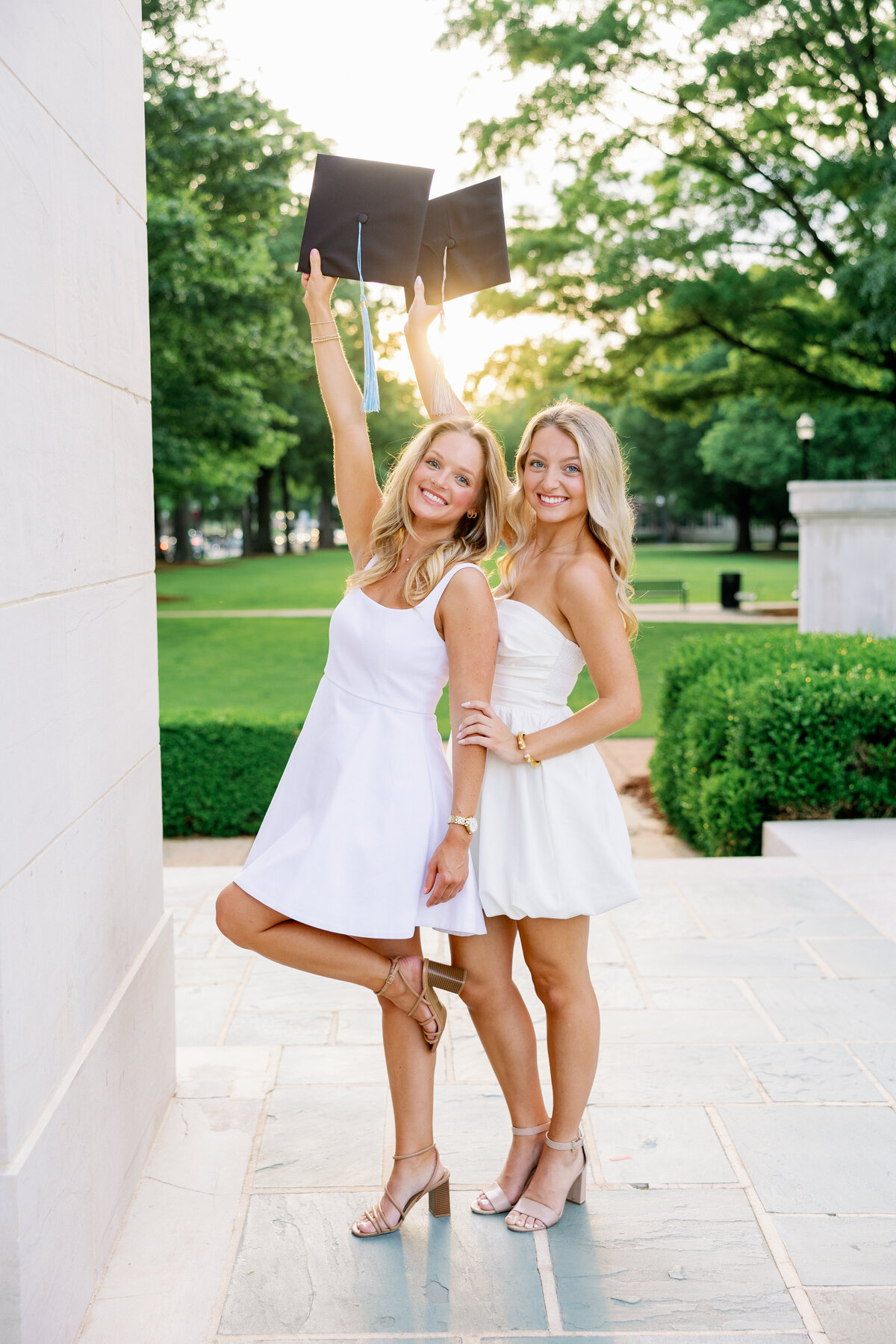Tuscaloosa Grad Photographer captures two Alabama Grads