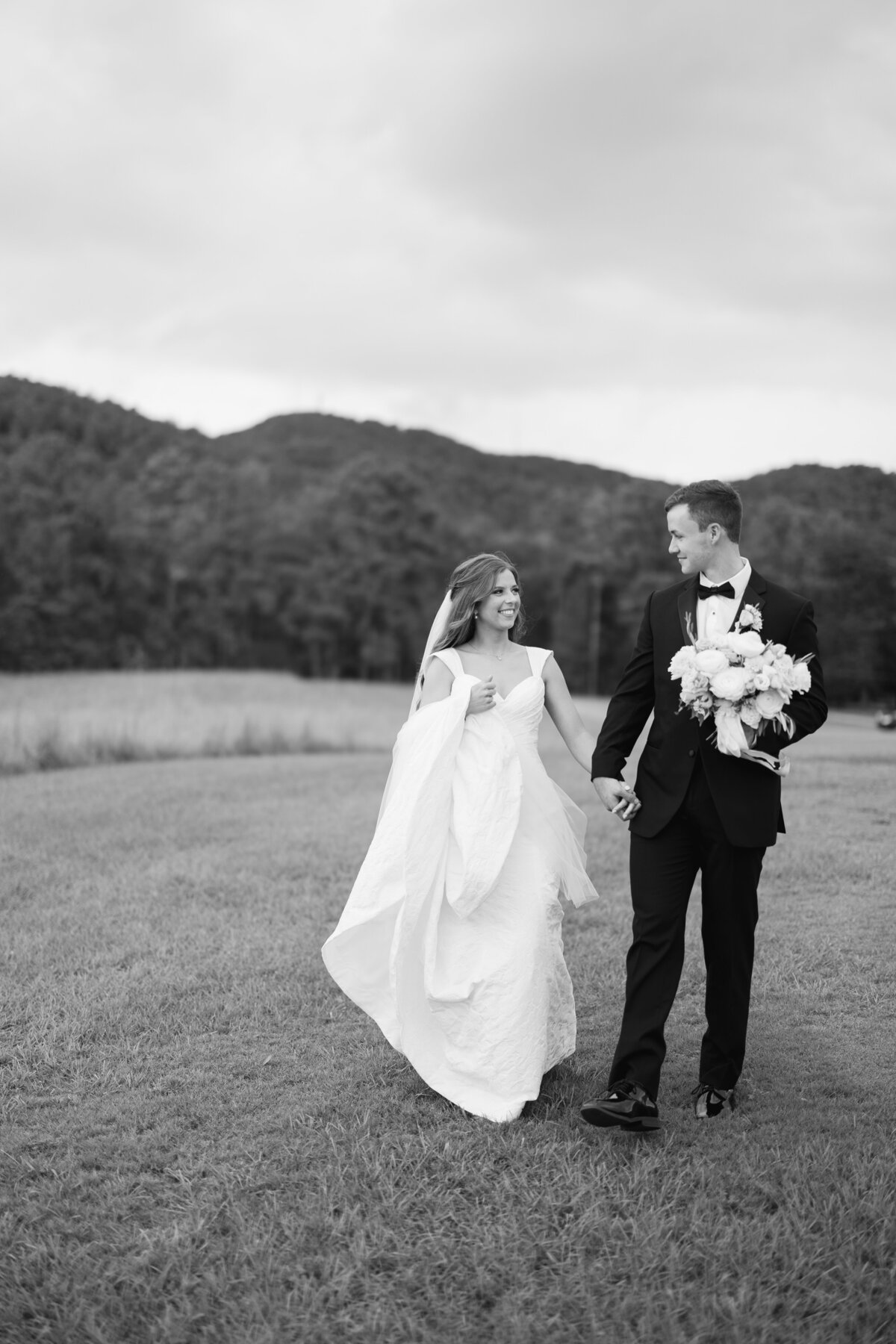 Katherine Horton Photography Olivia & Drew Wedding Day Katherine's Favorites_0085
