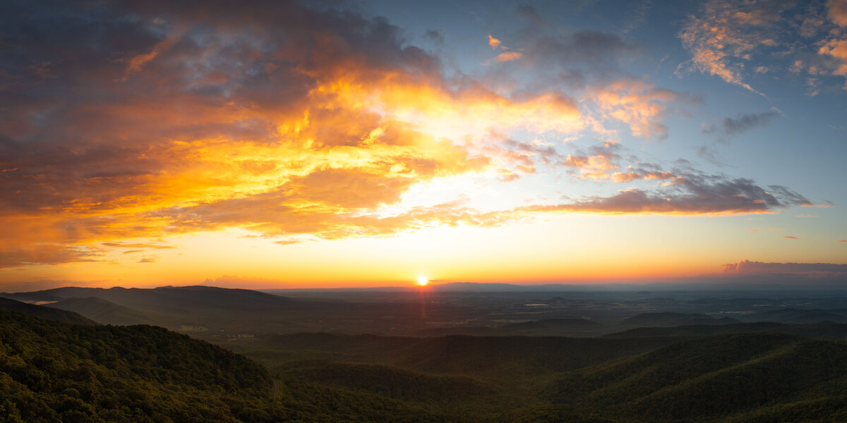 1x2_HumpbackSunset_Lowres-