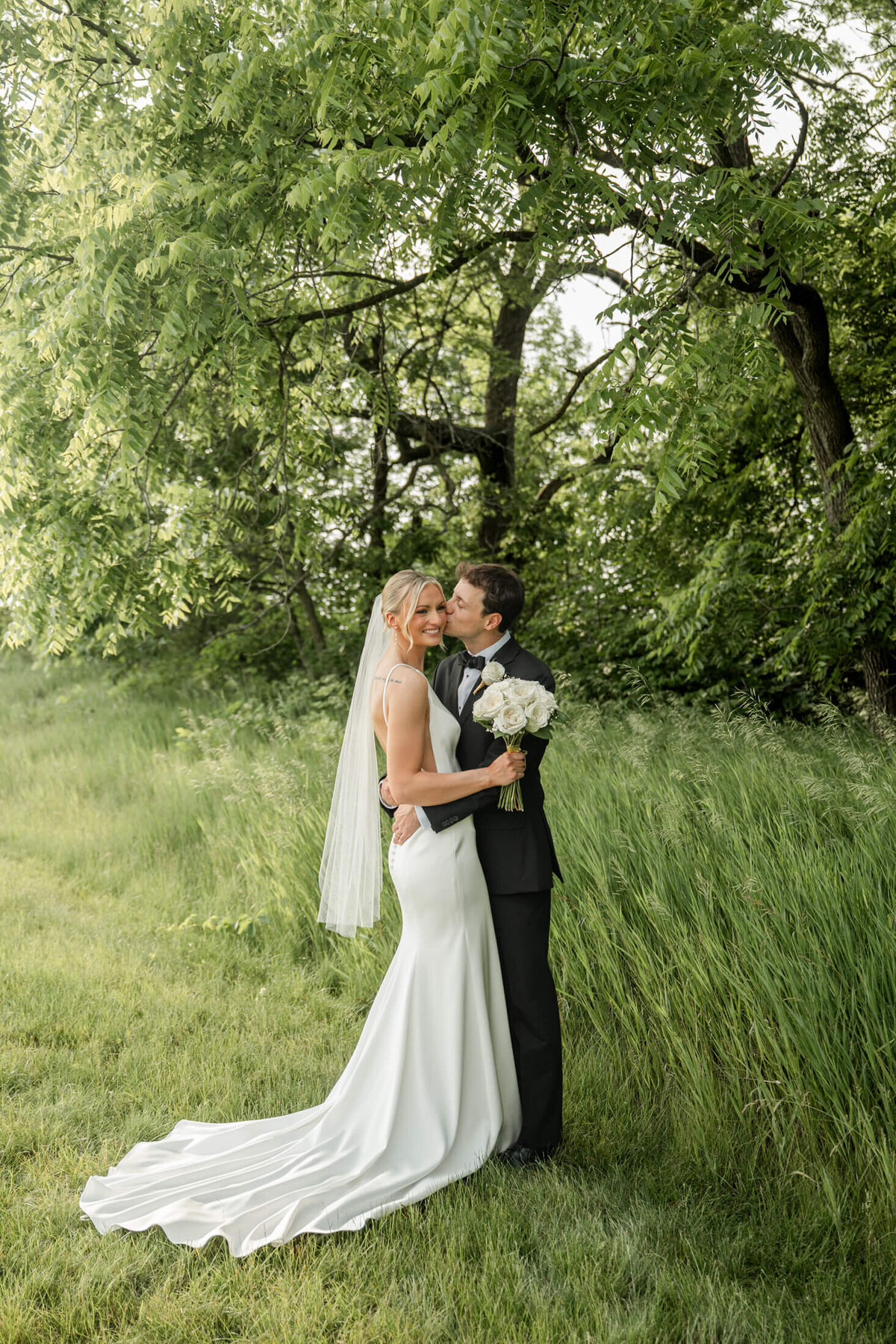 Wisconsin-Wedding-Photographers-109