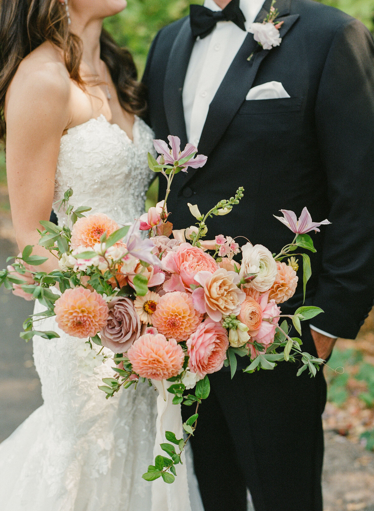 Nina+DanTheEstateYountvillePavilionandBarrelRoomWeddingCassieValentePhotography0077