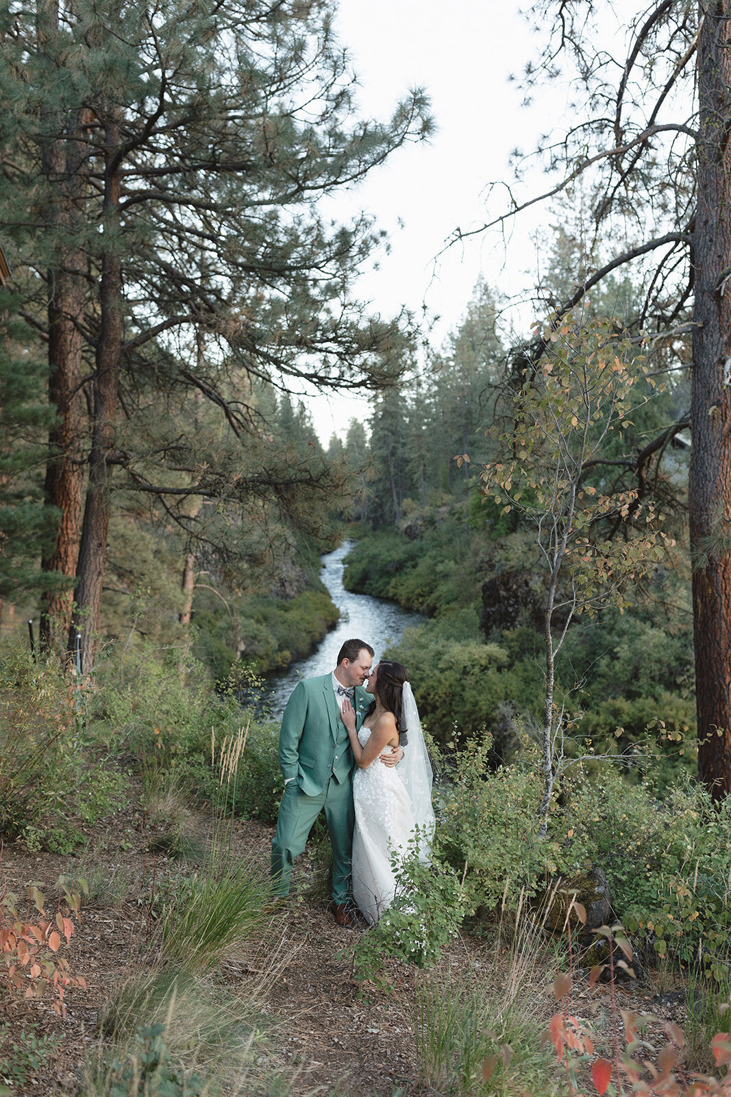 andrew-tiffany-couples-portraits-olive-and-oath108_websize