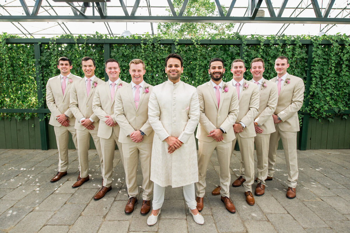 Metro-Detroit-Wedding-Photographer_103