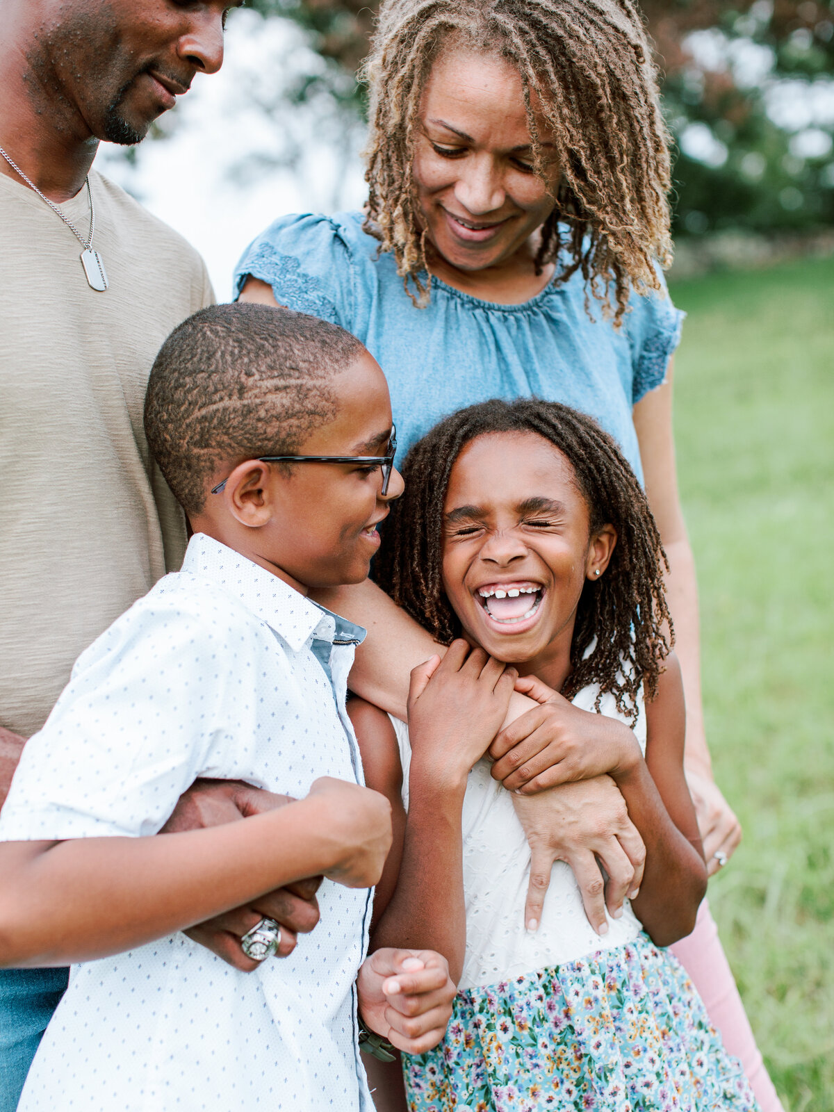 relaxed-summer-family-photos-charlottesville-virginia-amy-nicole-photography-0001