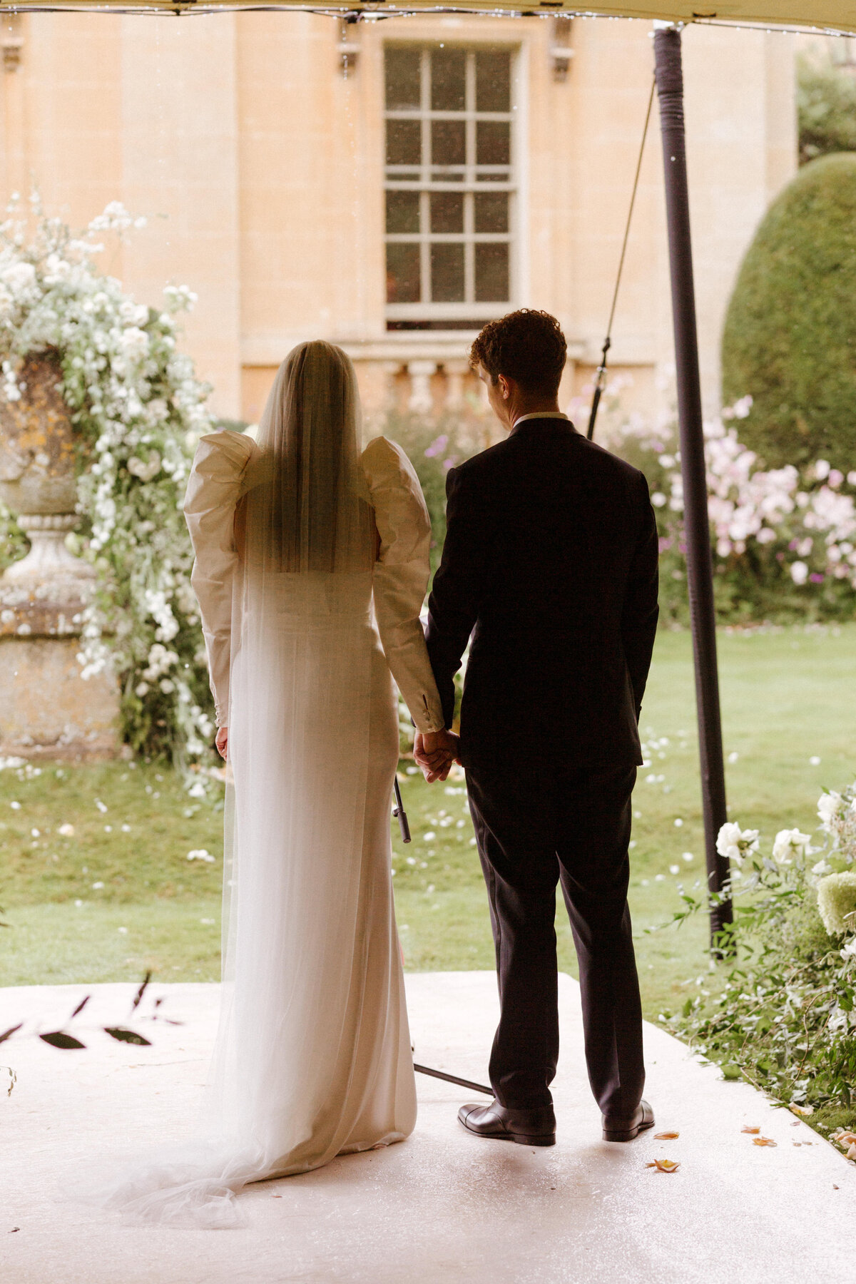 Attabara Studio UK Luxury Wedding Planner at Belcombe Court-34-56-4561-NT