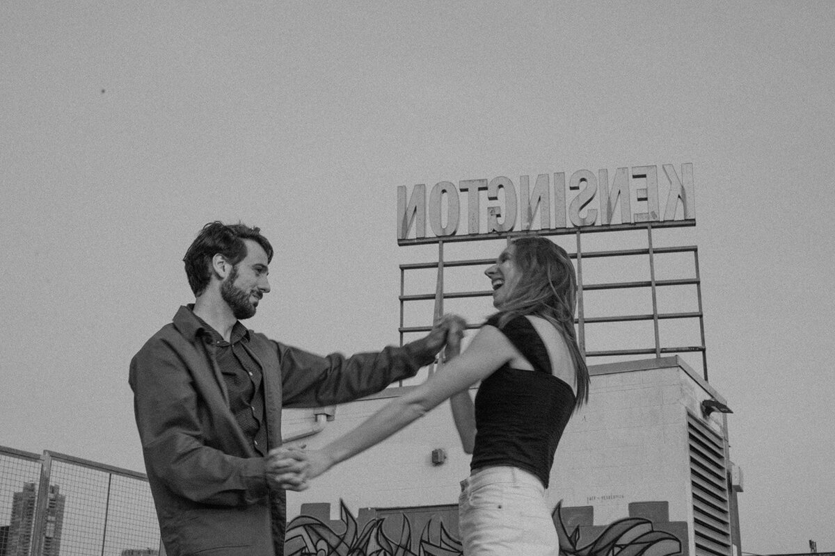 downtown-toronto-kensington-market-engagement-session-nontraditional-artsy-indie-film-romatic-1500