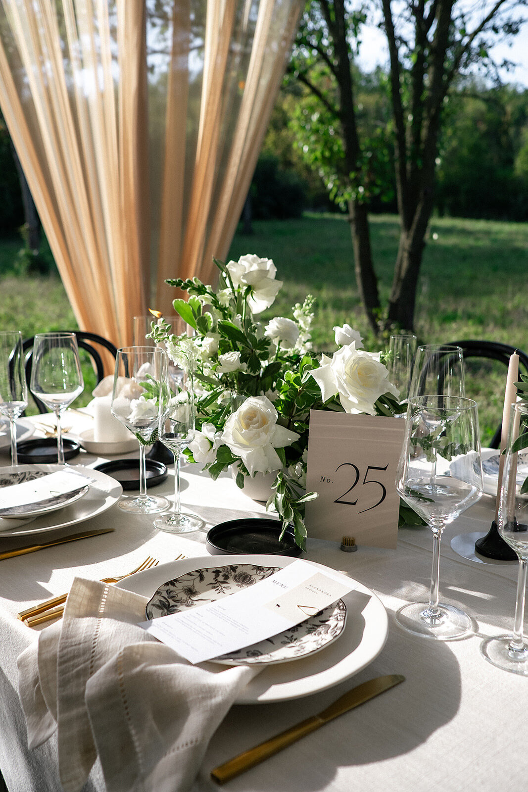 T%26B- Michigan-Wedding-927_Original