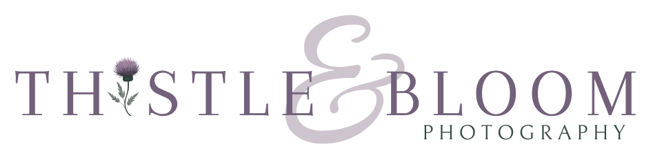 Logo for thistle and bloom photography. Newborn and Maternity photography for king county and Snohomish County.