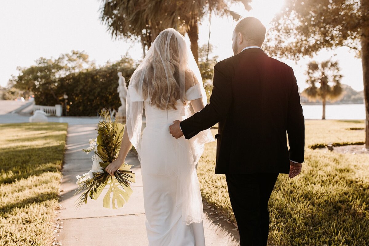 gainesville fl wedding bride and groom next to beach
