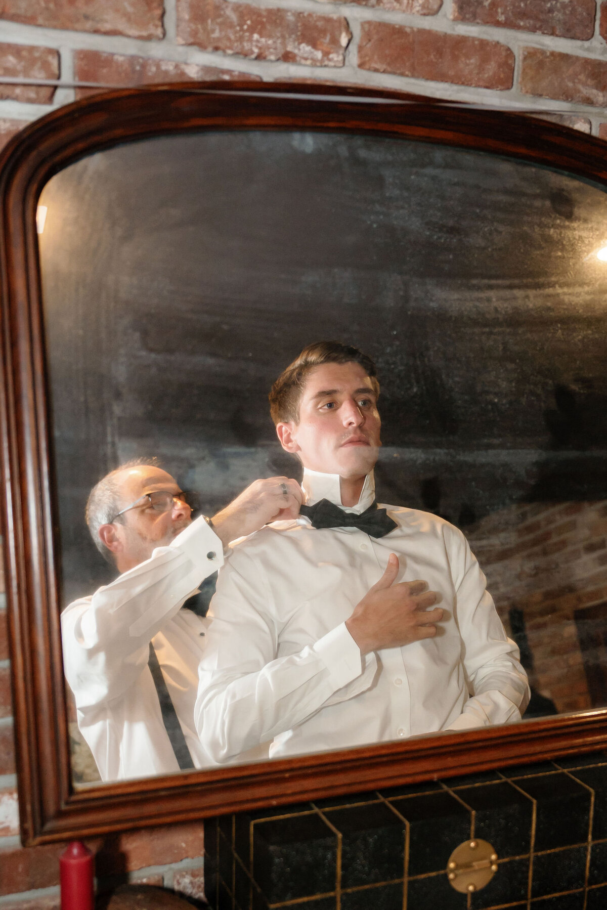 Groom Portraits by Lisa Blanche Photography