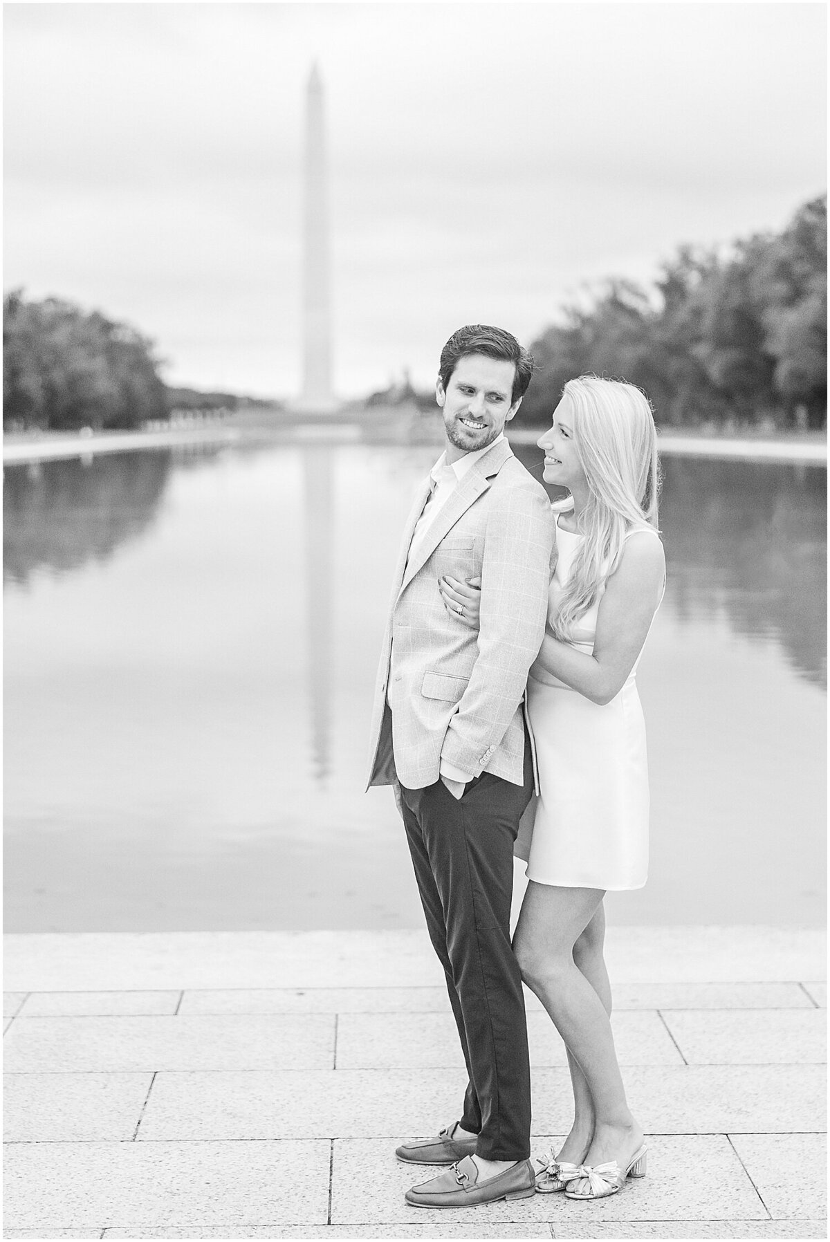 washington-monument-engagement-session_0003