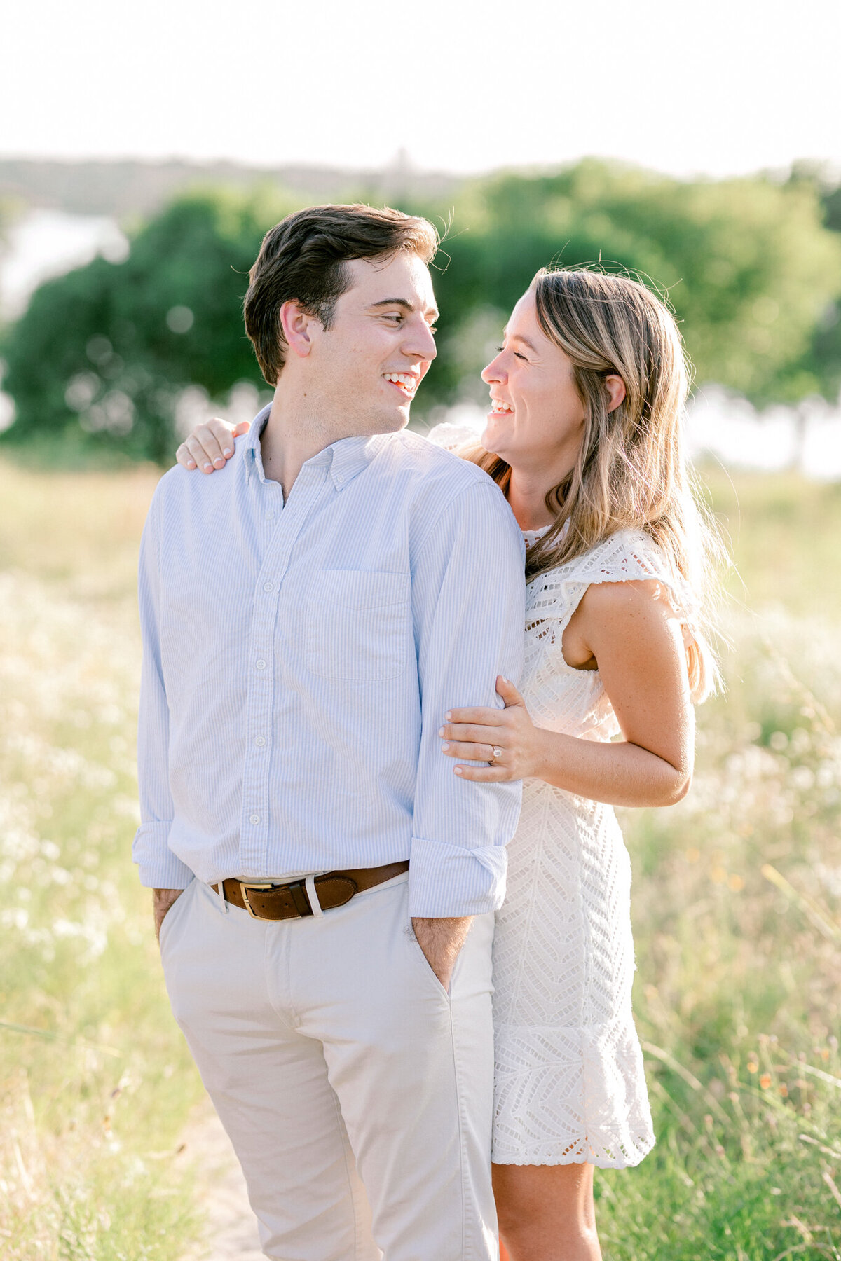 Regan & Owen's White Rock Lake Engagement Session | Dallas Wedding Photographer | Sami Kathryn Photography-20