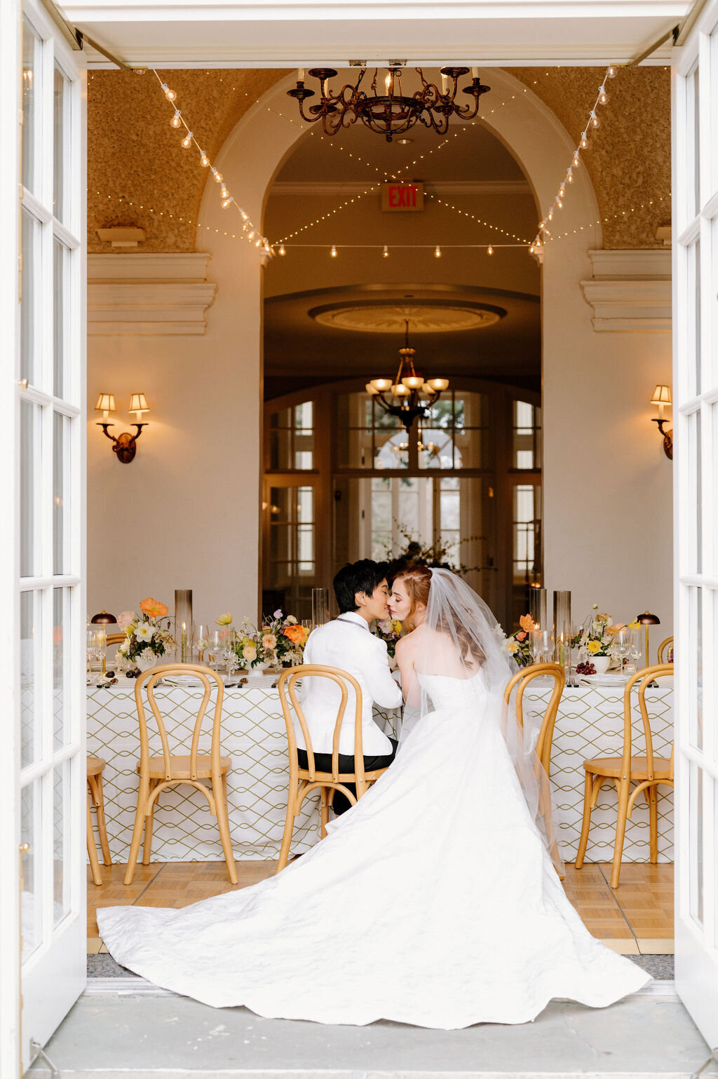 luxury-wedding-reception-at-wadsworth-mansion-ct