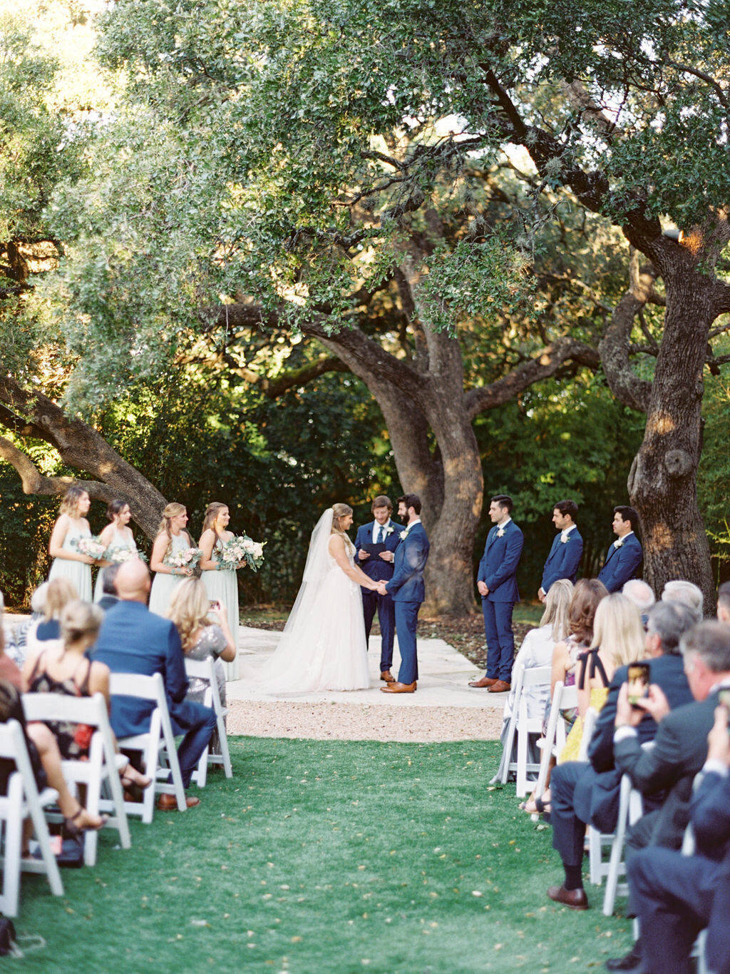 mercury-hall-wedding-austin-texas-wedding-photographer-mackenzie-reiter-photography-24