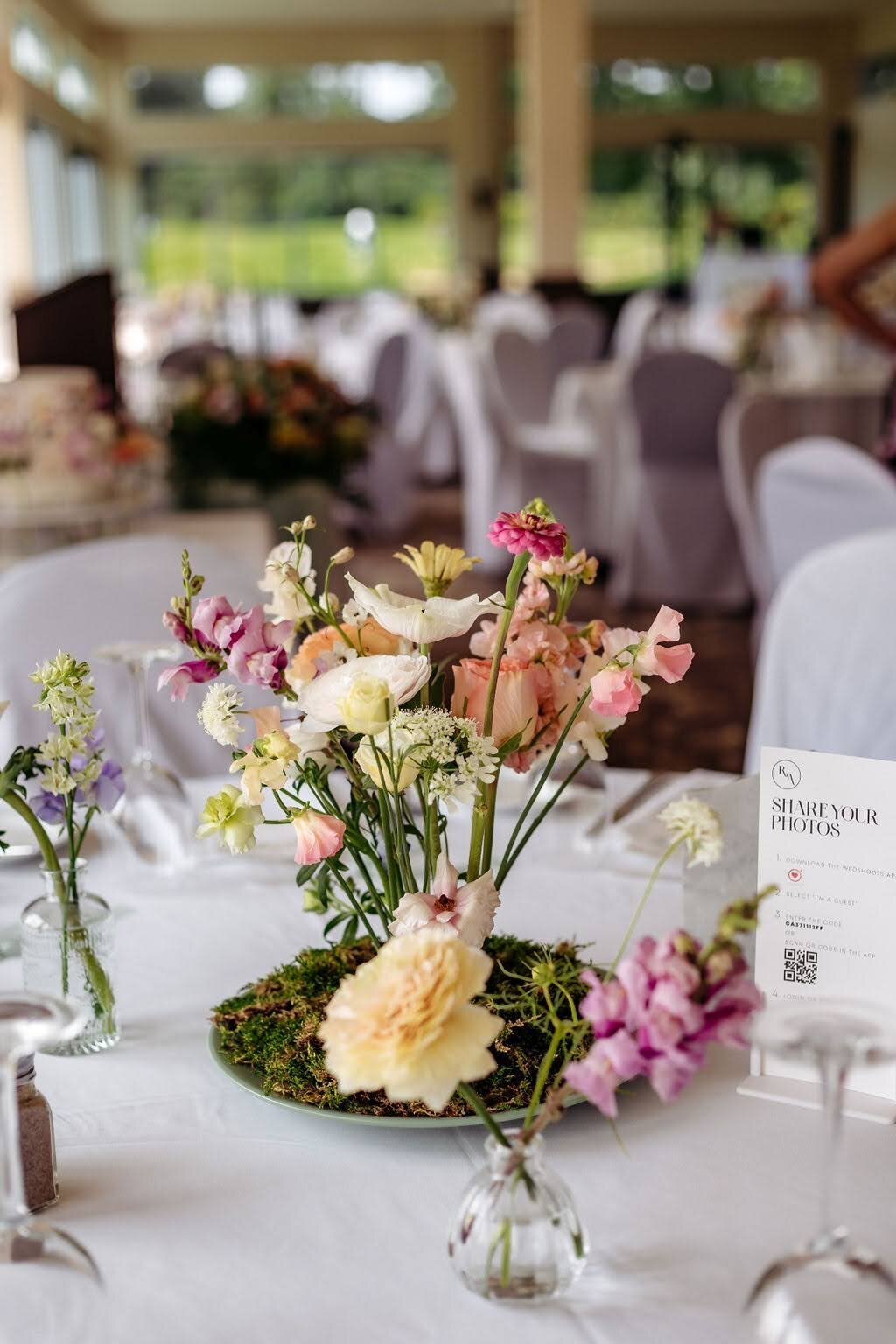 A&R Wedding Flowers by Mapleton Acres8