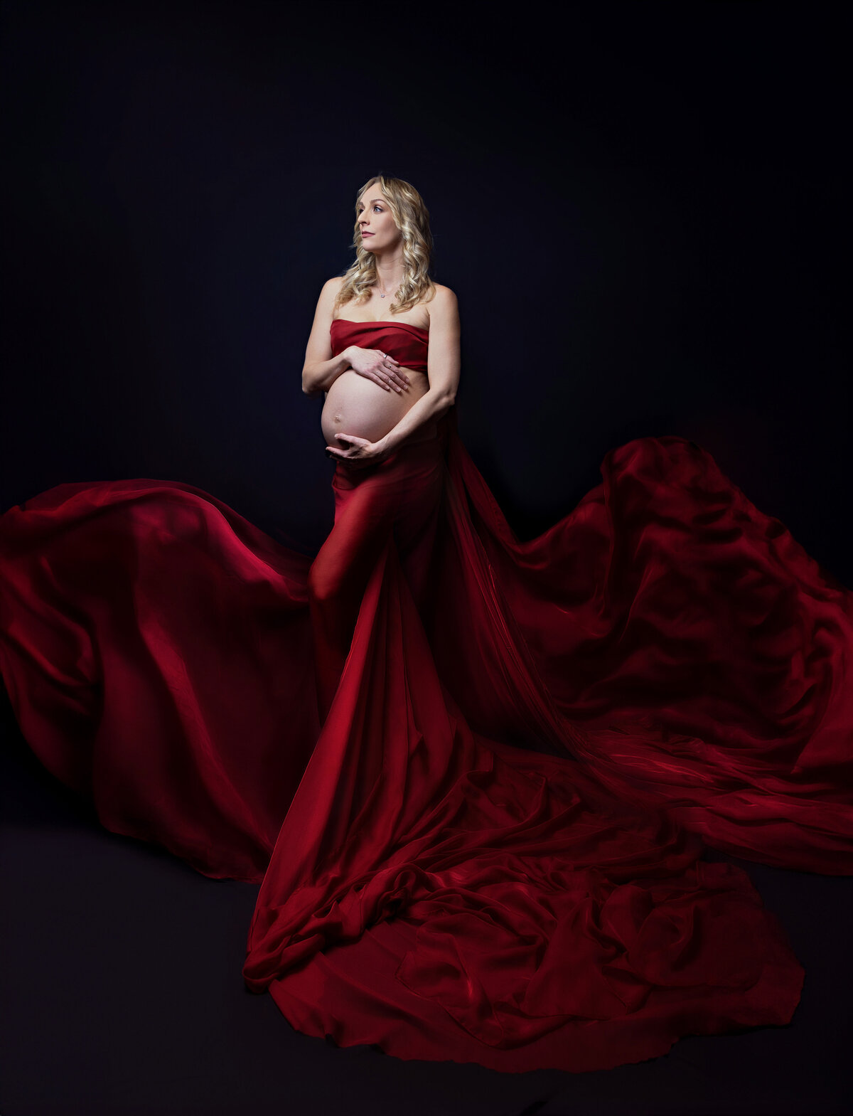 Grass Valley Maternity Photographer