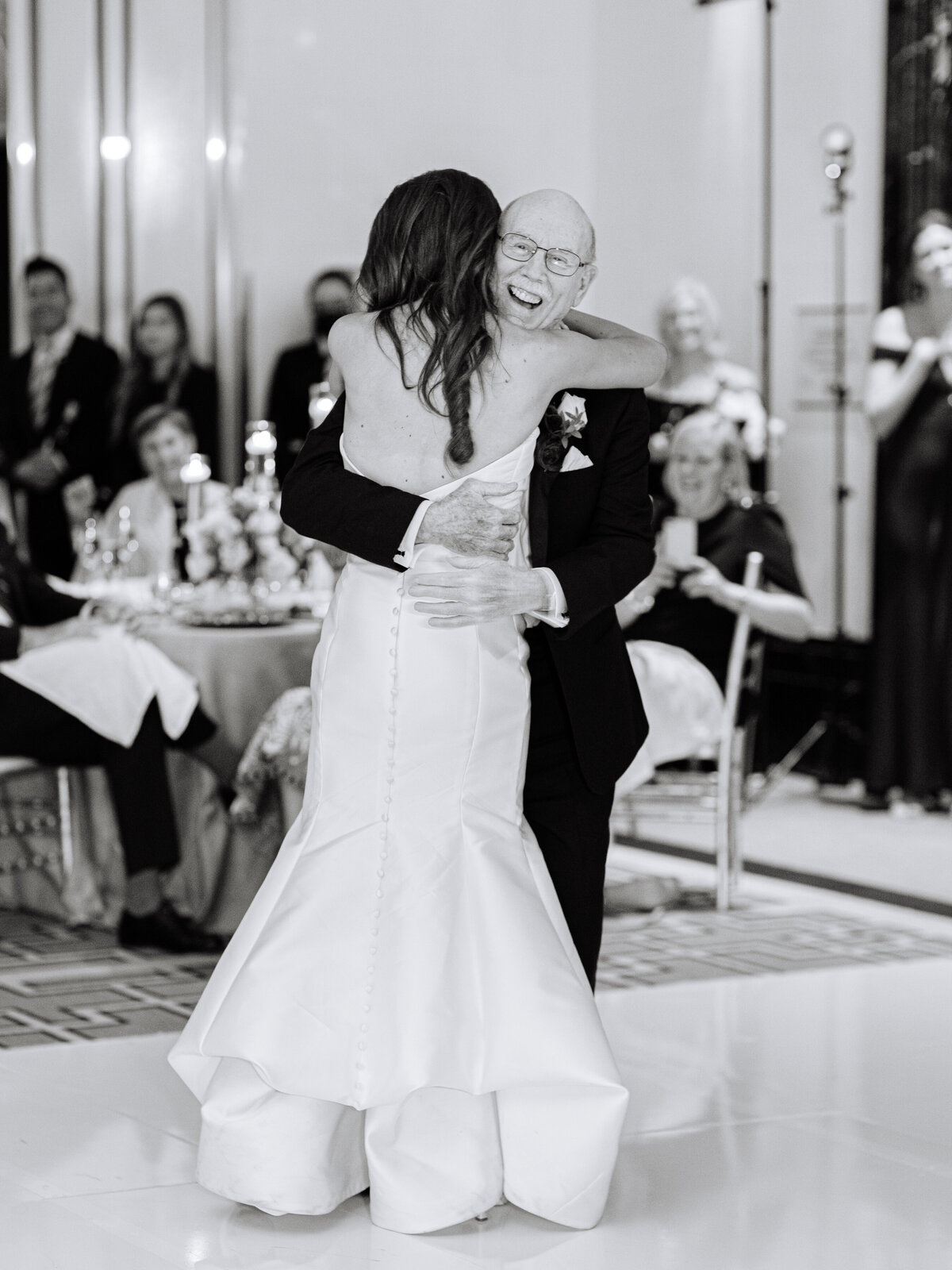 classic wedding at langham chicago-34