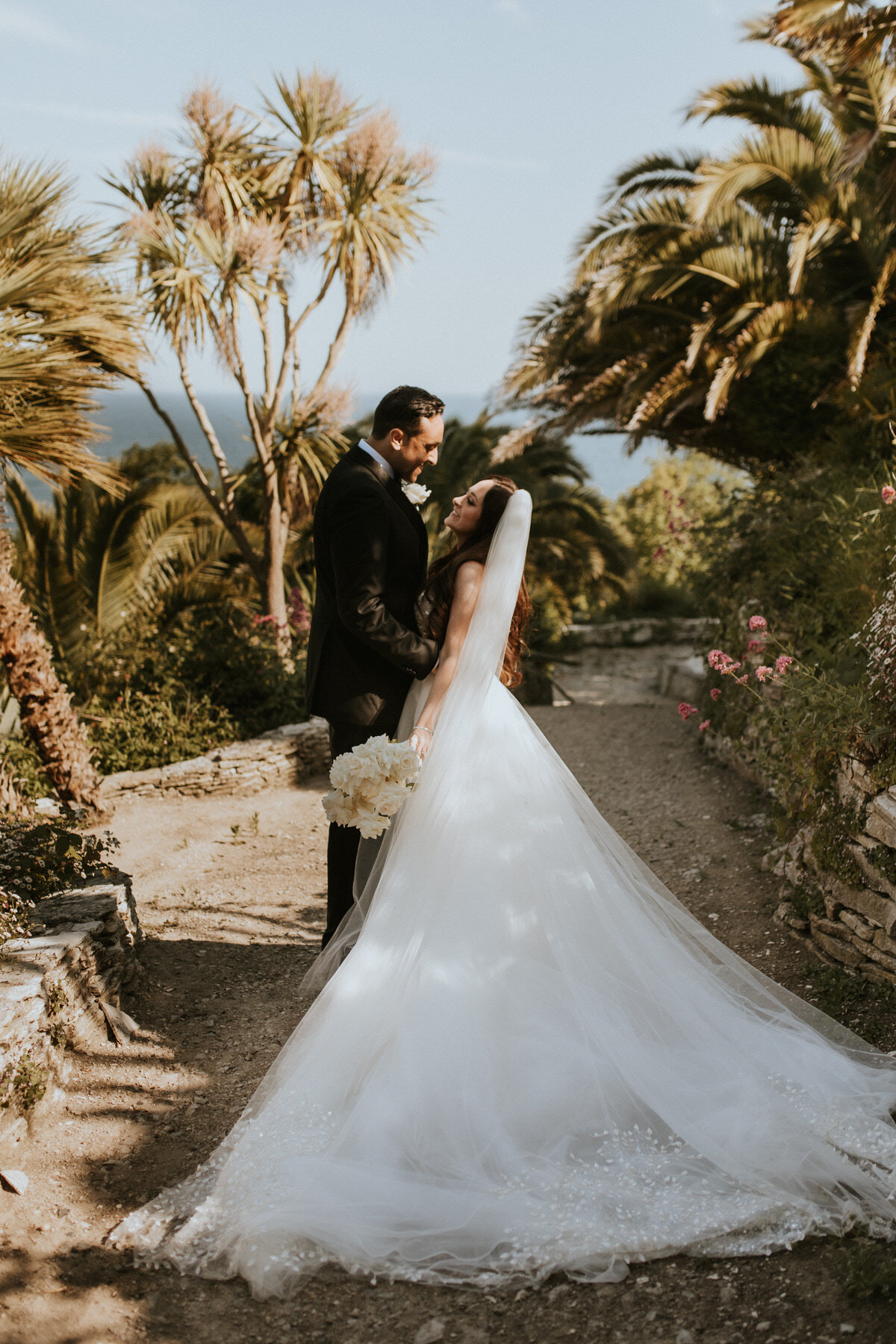 Sunnyandnicole_penncastle_lauradeanphotography_dorsetweddingphotographer-63