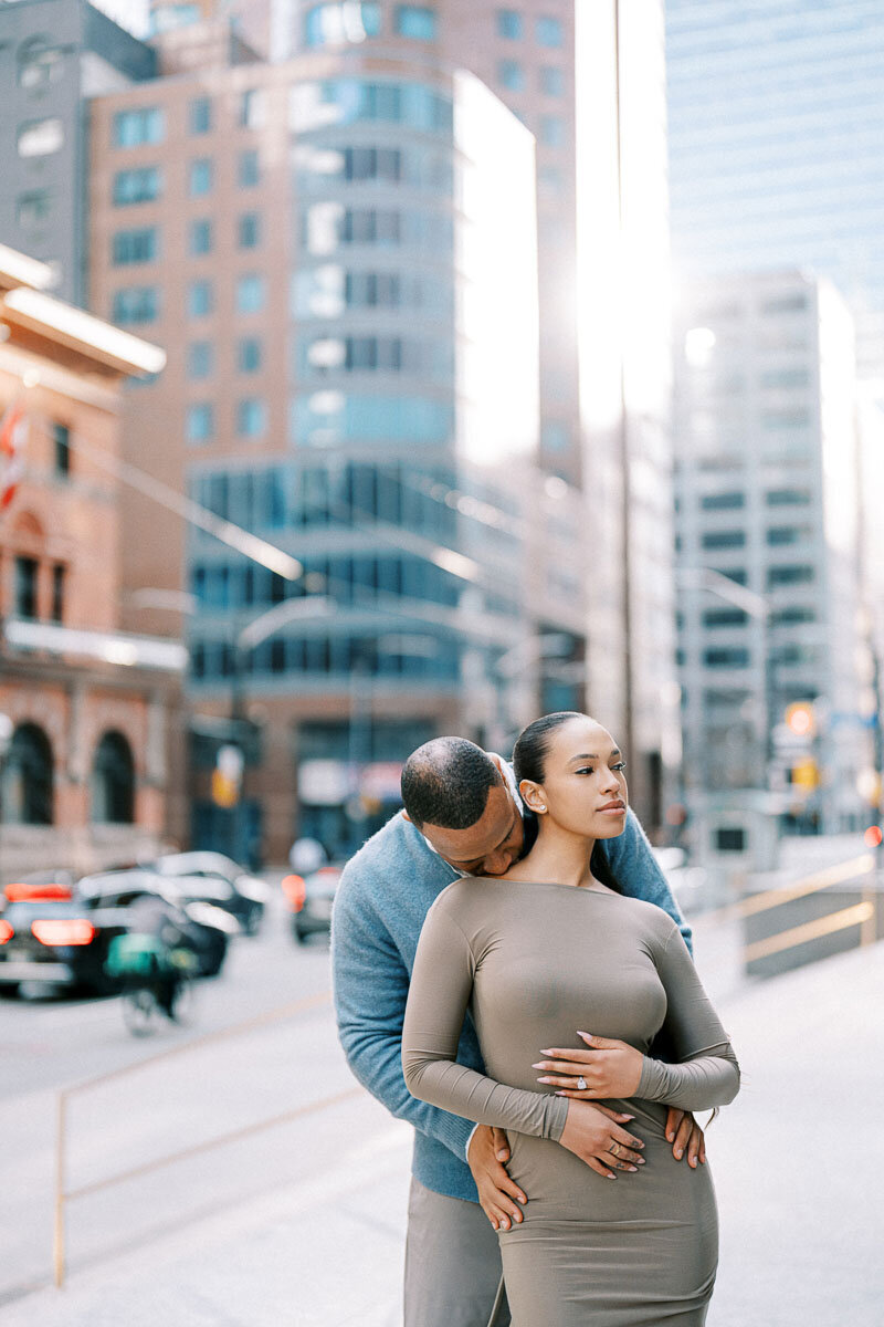 Engagement 1200px-1137