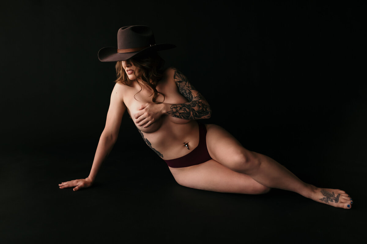 BoudoirByWickedBabes-AshleySextonBoudoir-105