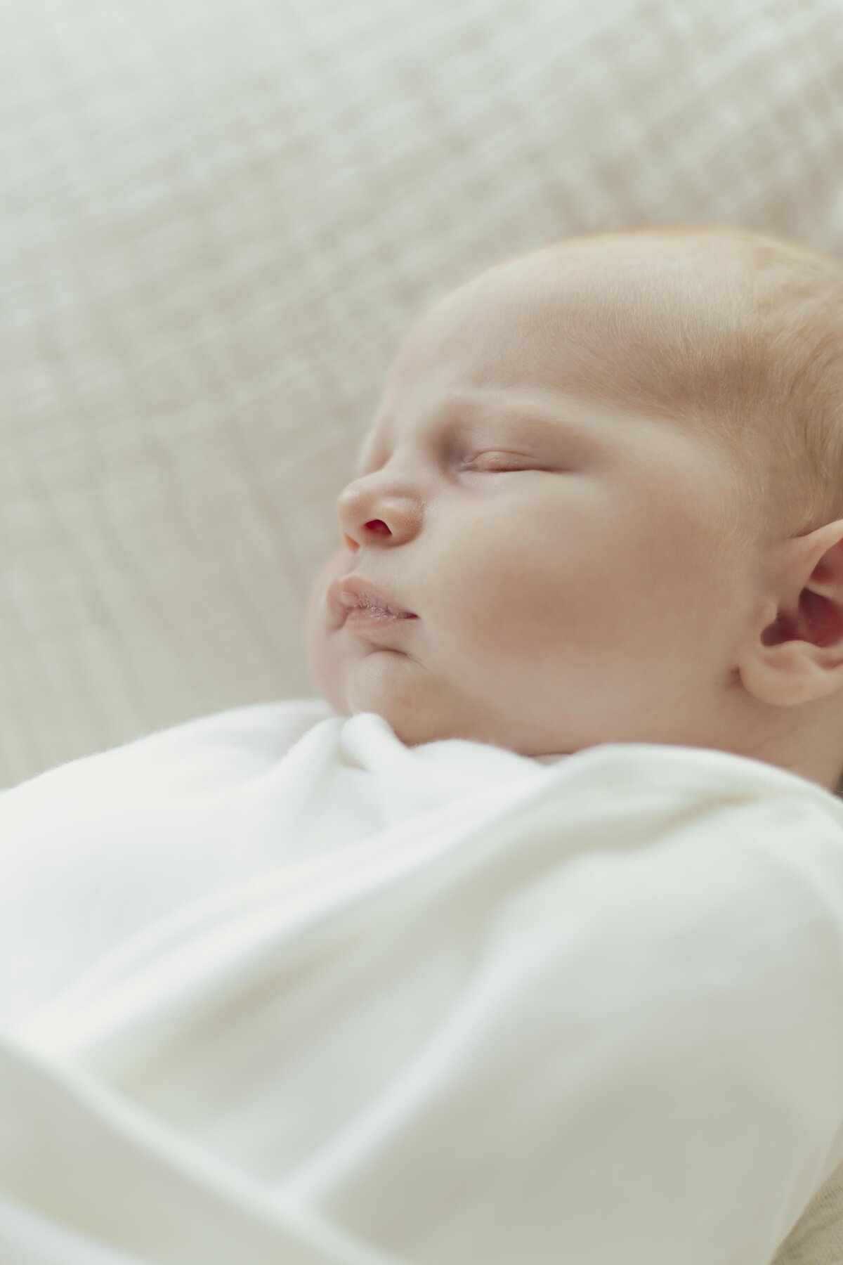 8U2A9172-omaha-newborn-photographer