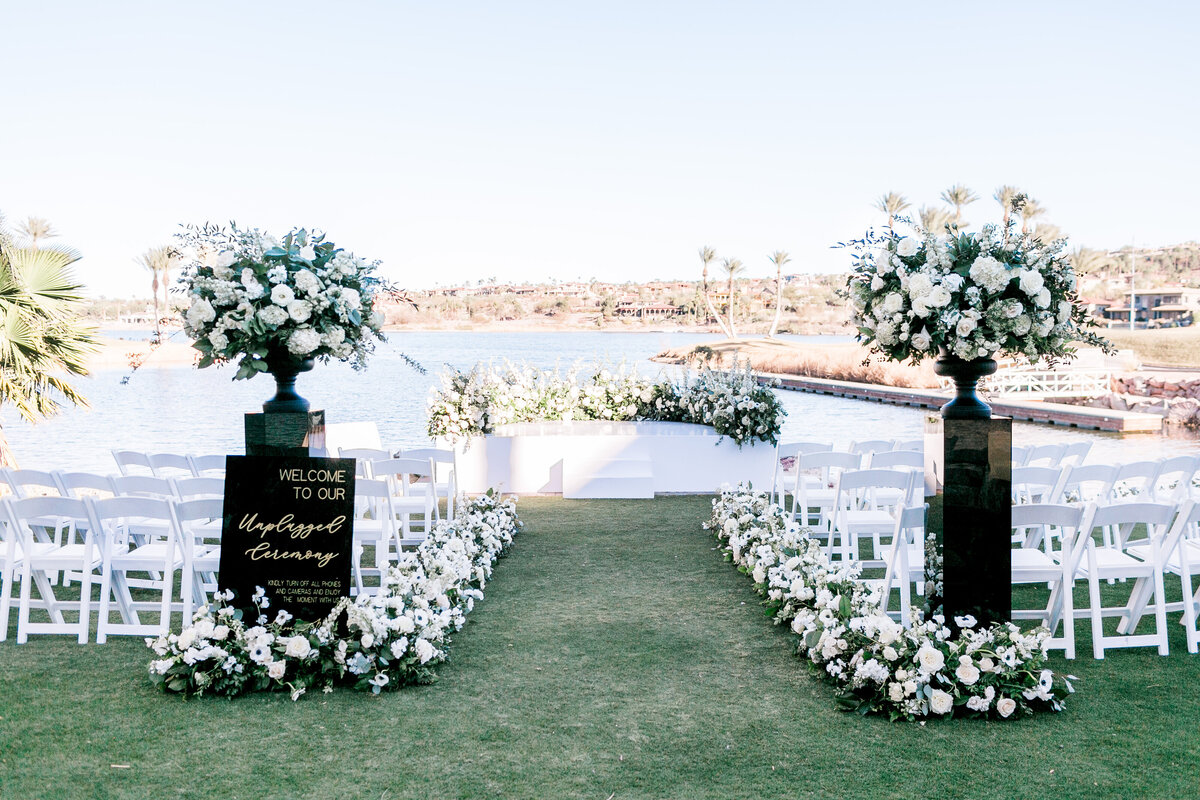 Stunning Wedding at Reflection Bay in Las Vegas - 22
