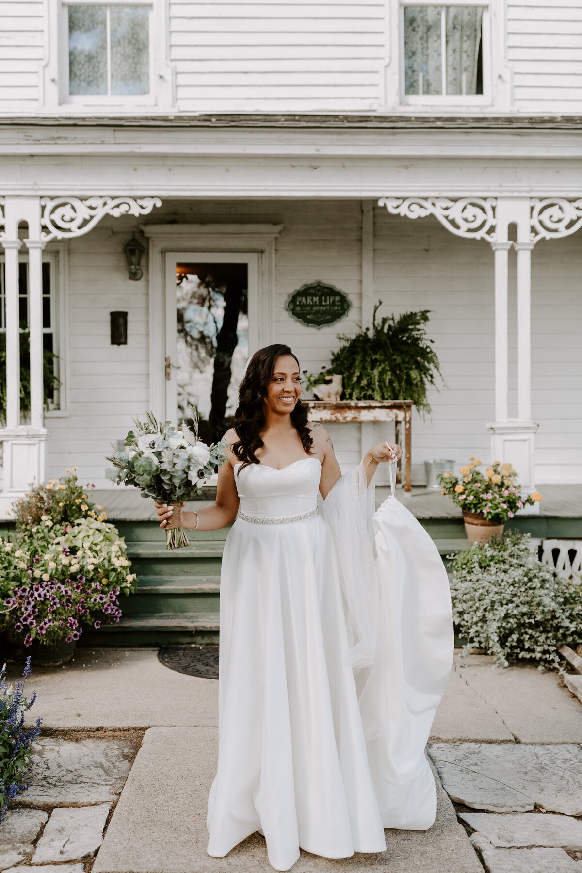 Jazmin-Ryan-Ashley-Farm-Wedding-Chicago-1