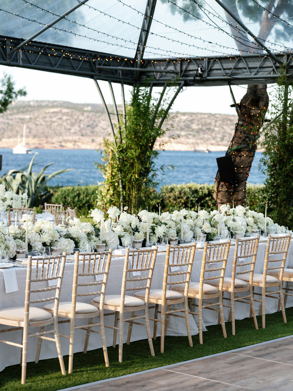 Chic-Island-Art-And-Taste-The-Residence-Wedding-051