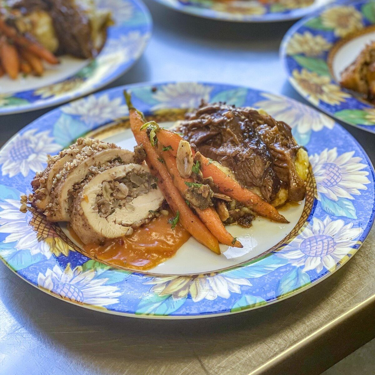 Short ribs. Glazed Carrots. Stuffed Chicken. Sunflower plates (1)