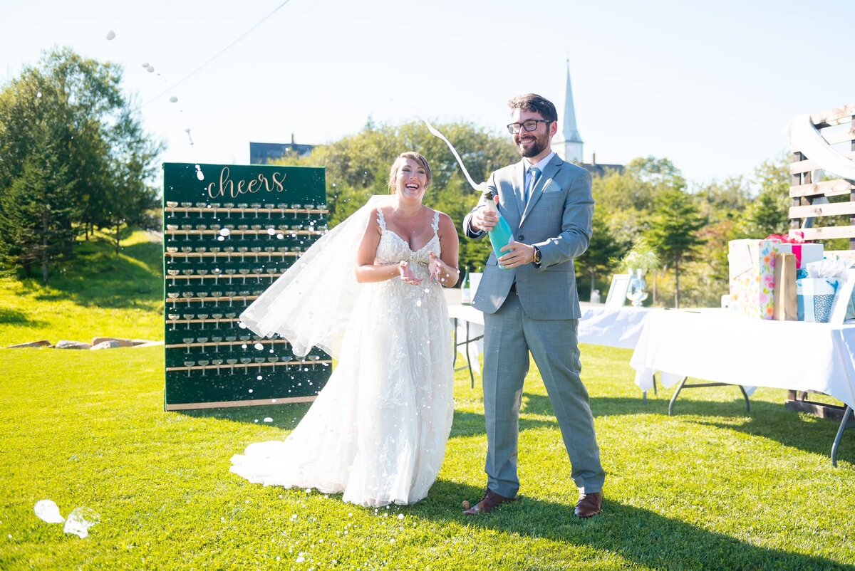champagne toast image
