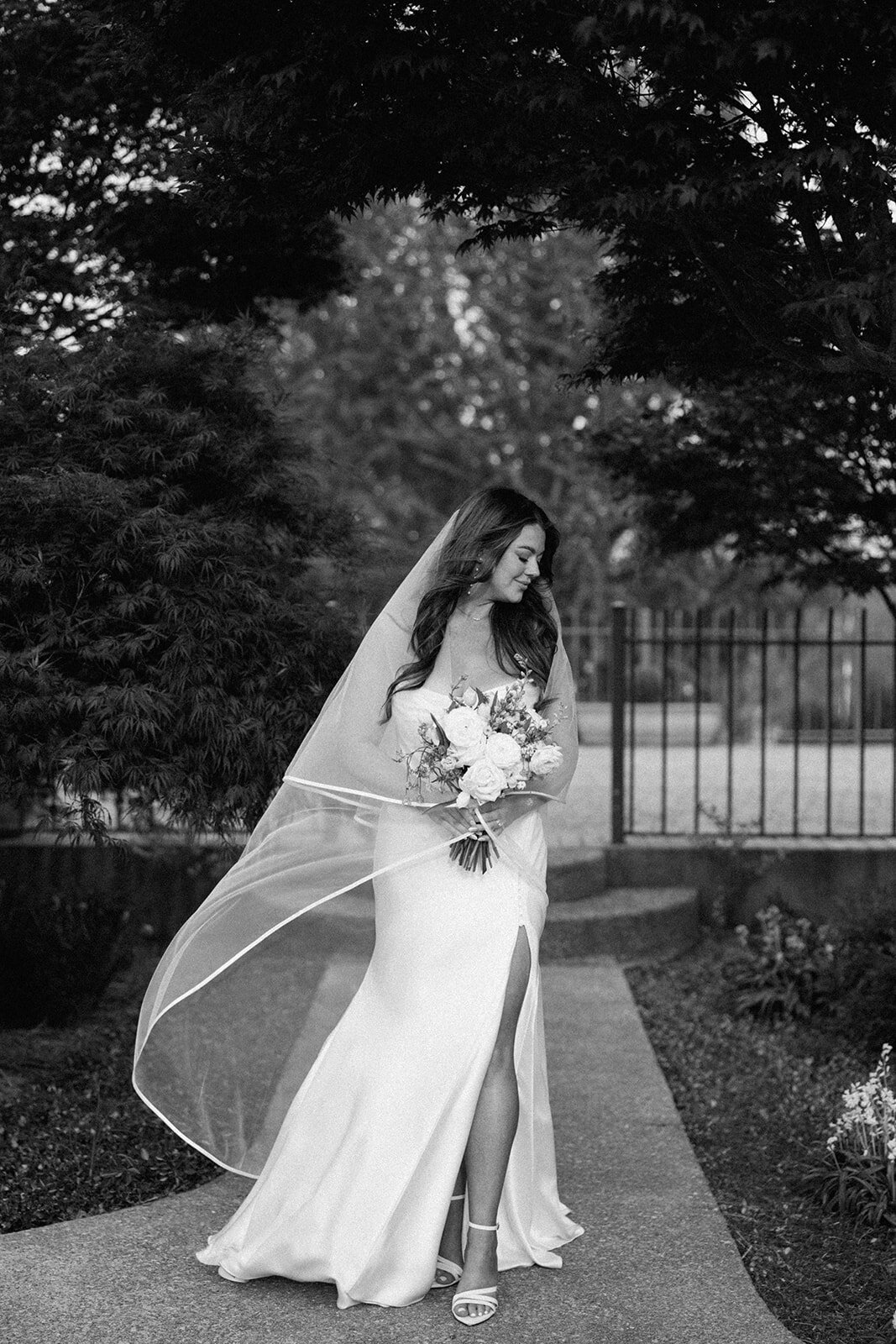 BluffViewArtDistrictWedding_1570