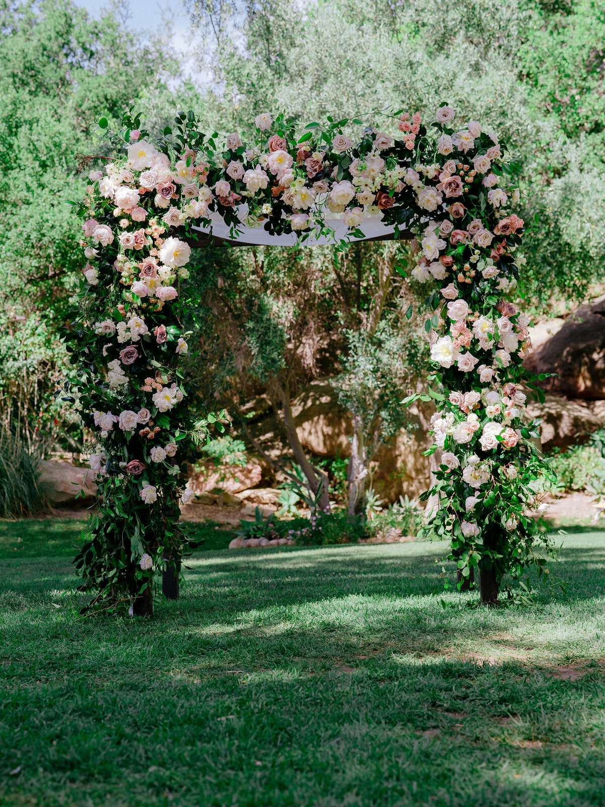 Chris J. Evans Photography Luxury California Destination Destinations Wedding Weddings Engagement Editorial Fashion Photographer Featured Celebrity Global Photo-Humming-birds-nest-ranch-CS956