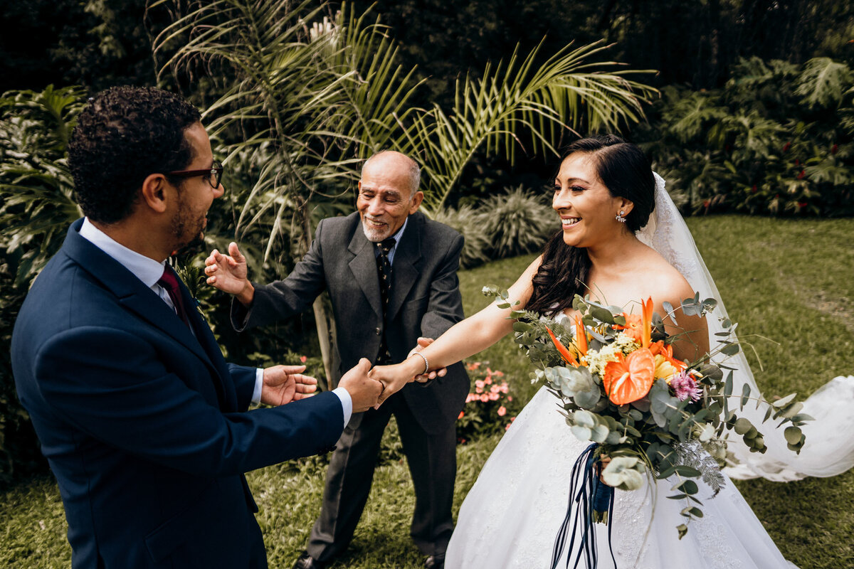 Vicky-y-Daniel-Costa-Rica-Destination-Wedding-15