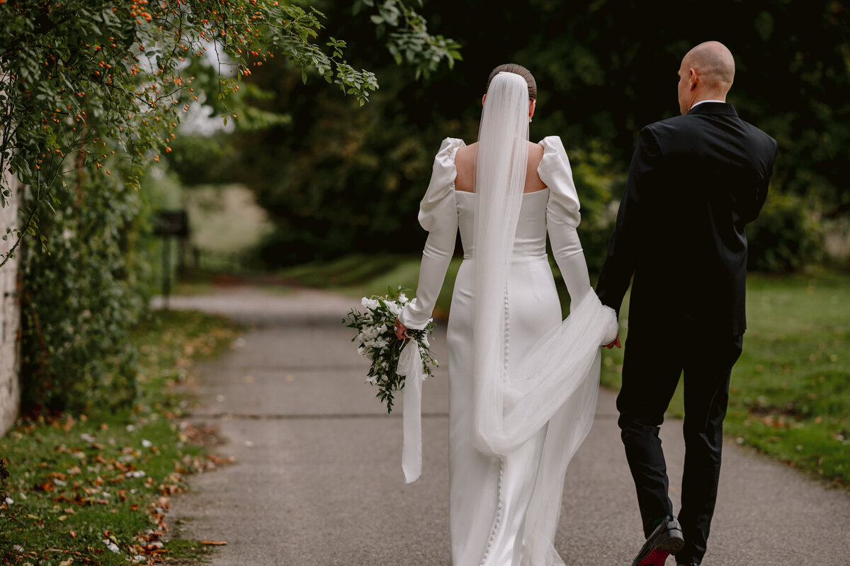 Luxury-Wedding-Bury-Court-Barn-77