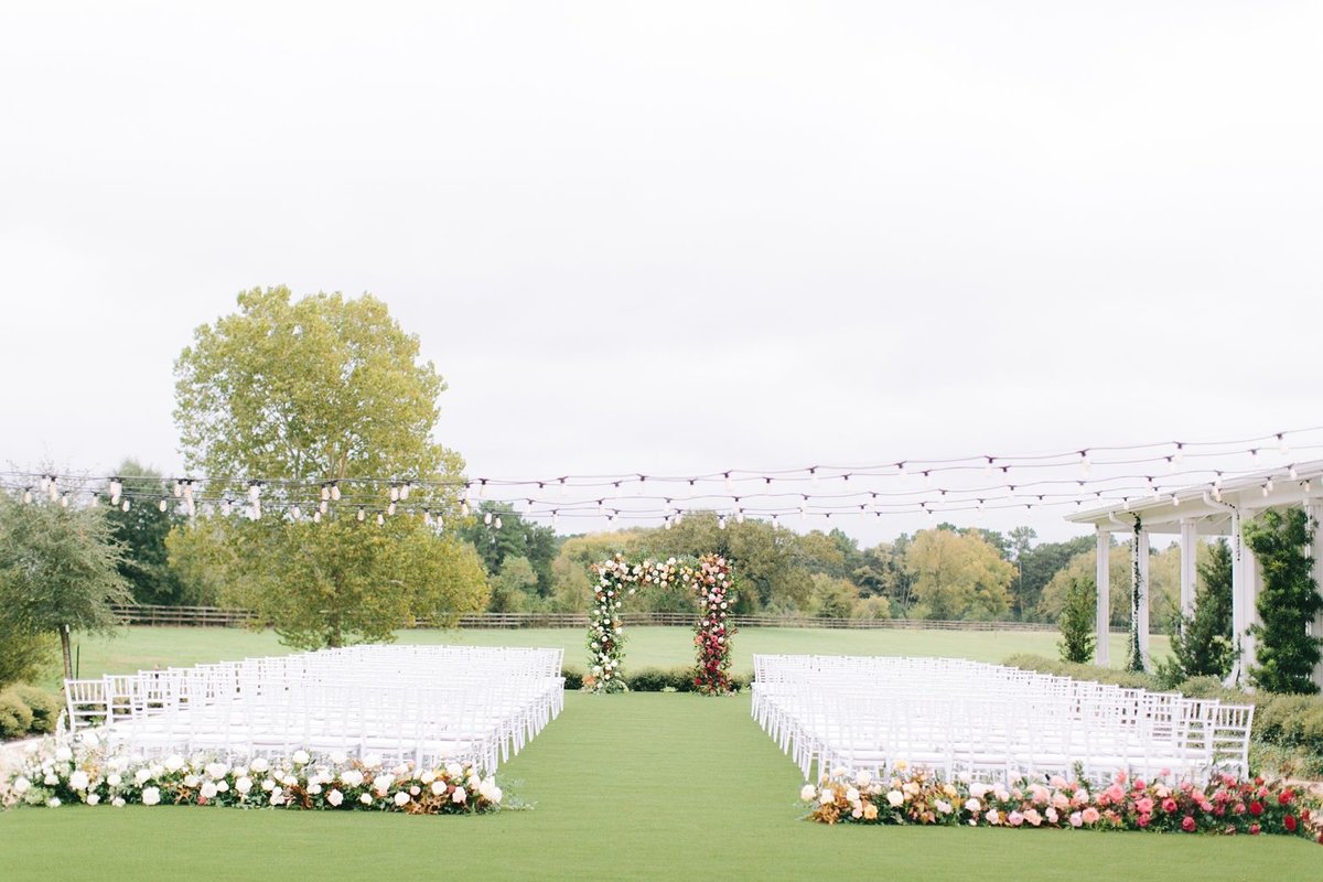 Allison-and-Robert-Love-Detailed-Events-The-Farmhouse_0028
