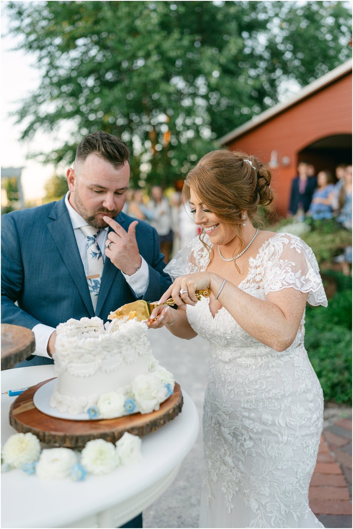 Redeemed_Farm_Scandia_Wedding_0417
