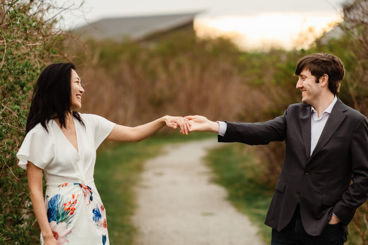Nicole-Marcelle-Photography_028_newport-engagement-session