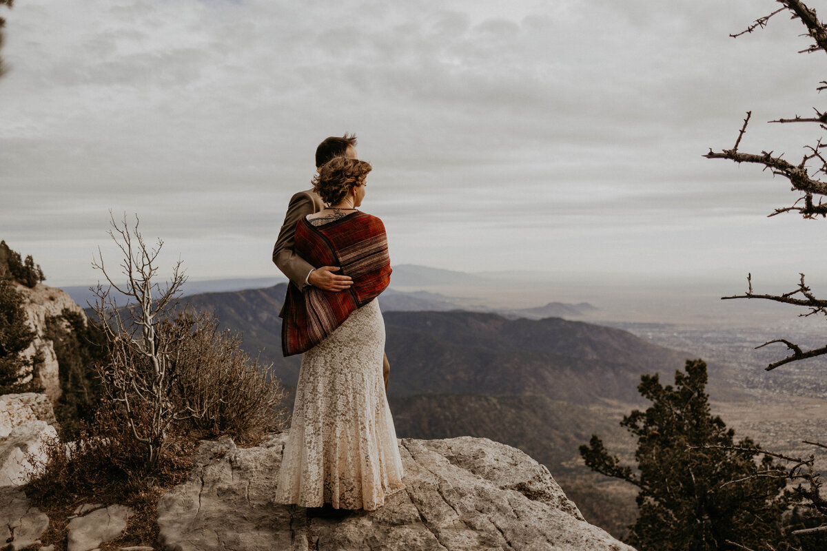 jemez-pueblo-sandia-crest-2-day-elopement-new-mexico-43