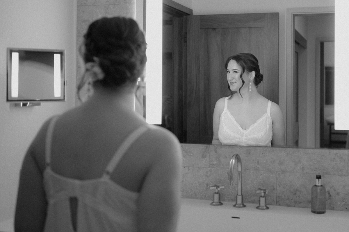michigan hawaii elopement photographer