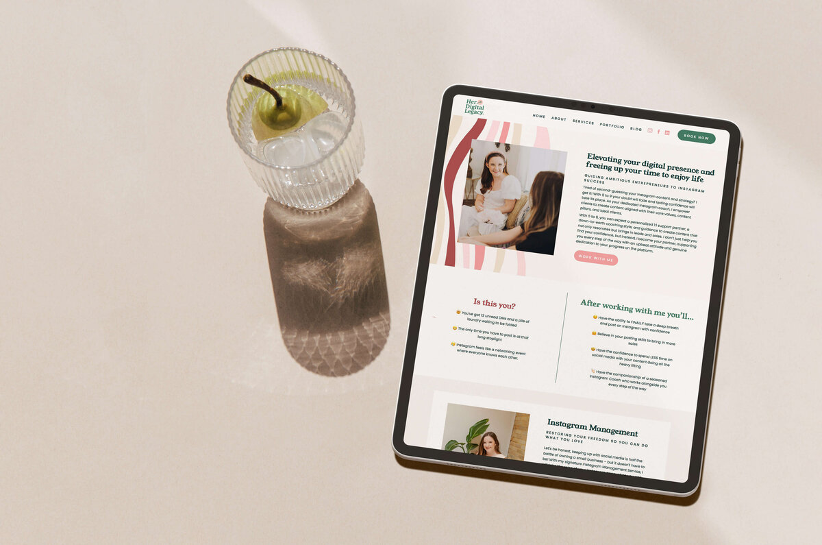 5 to 9 Mockup 4