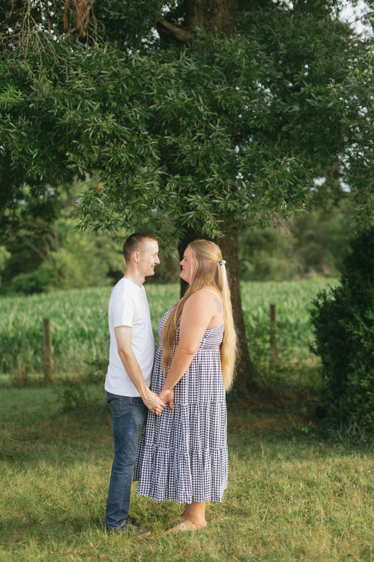 Chloe Parker Photography Heartfelt Wedding Photographer in Virginia — Couples Engagements Photos 40