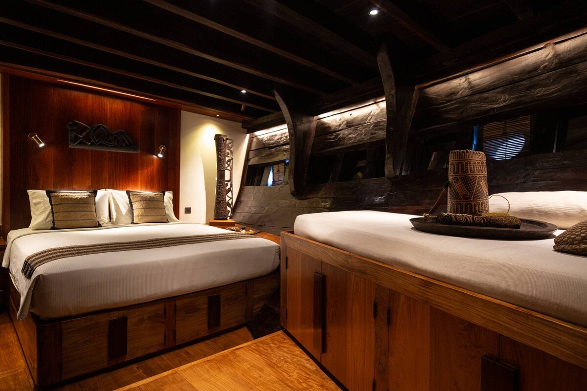 Luxury Yacht Charter   Silolona Sojourns - Asmat Room - 02- IMG_7452