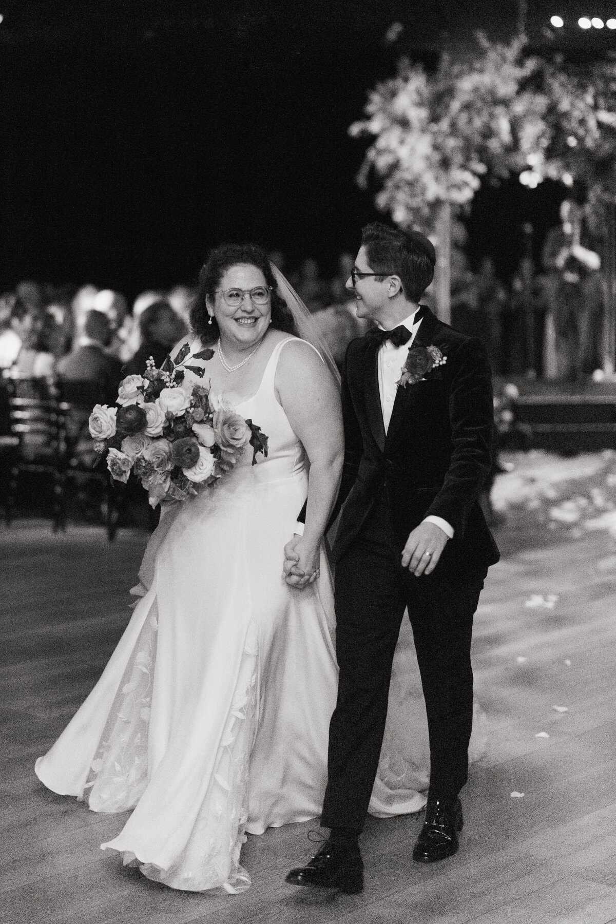 Emma + Cassie - The Fitler Club Wedding - Philadelphia Photographer-382